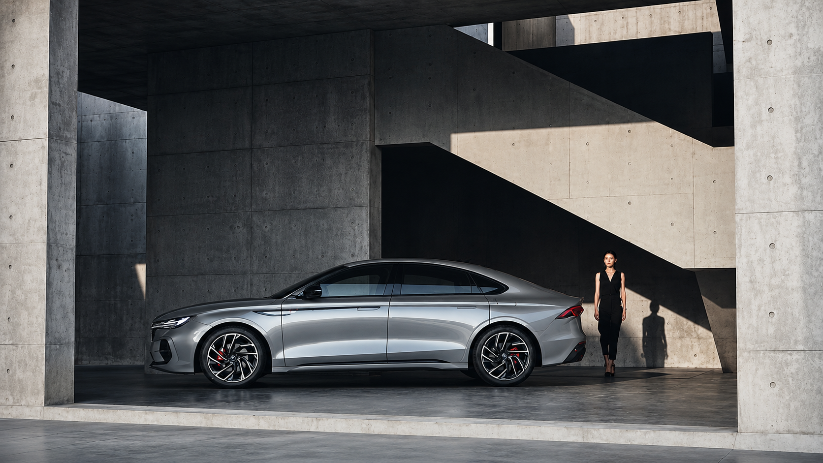 Market analytics — a vehicle in a sculptural architectural setting