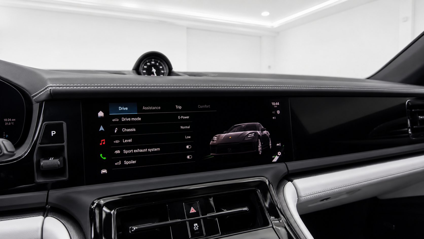 Porsche Panamera 4S touchscreen infotainment display